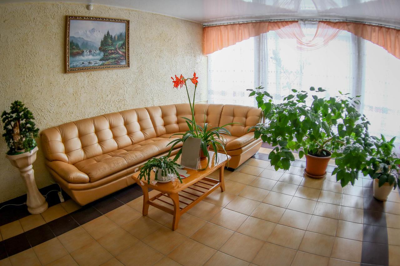Гостиница  Северная Новосибирск Экстерьер фото